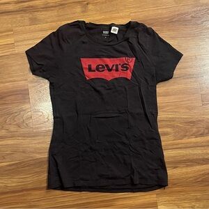 Levi’s Black Perfect T-Shirt with Red Batwing Logo